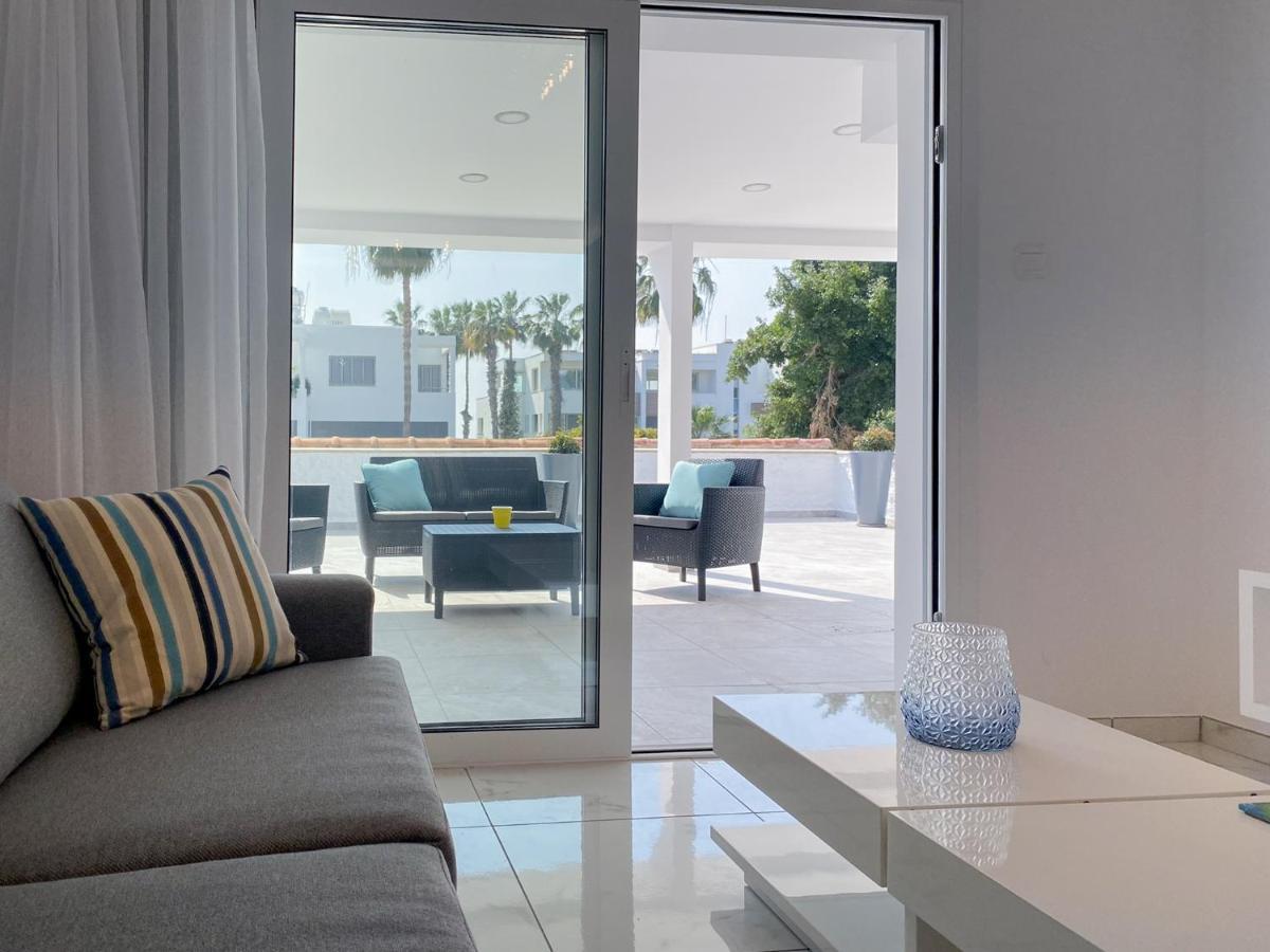 Phaedrus Living: Luxury Flat Semeli Apartment Paphos Exterior foto